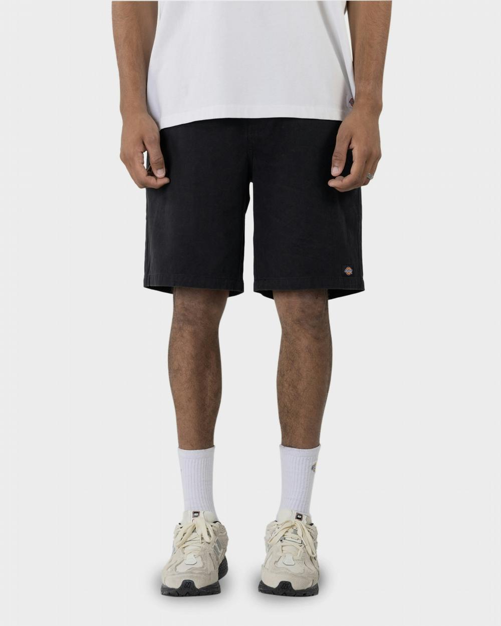 C182 GD 9" Regular Fit Short