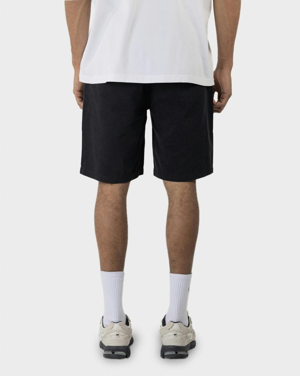 C182 GD 9" Regular Fit Short