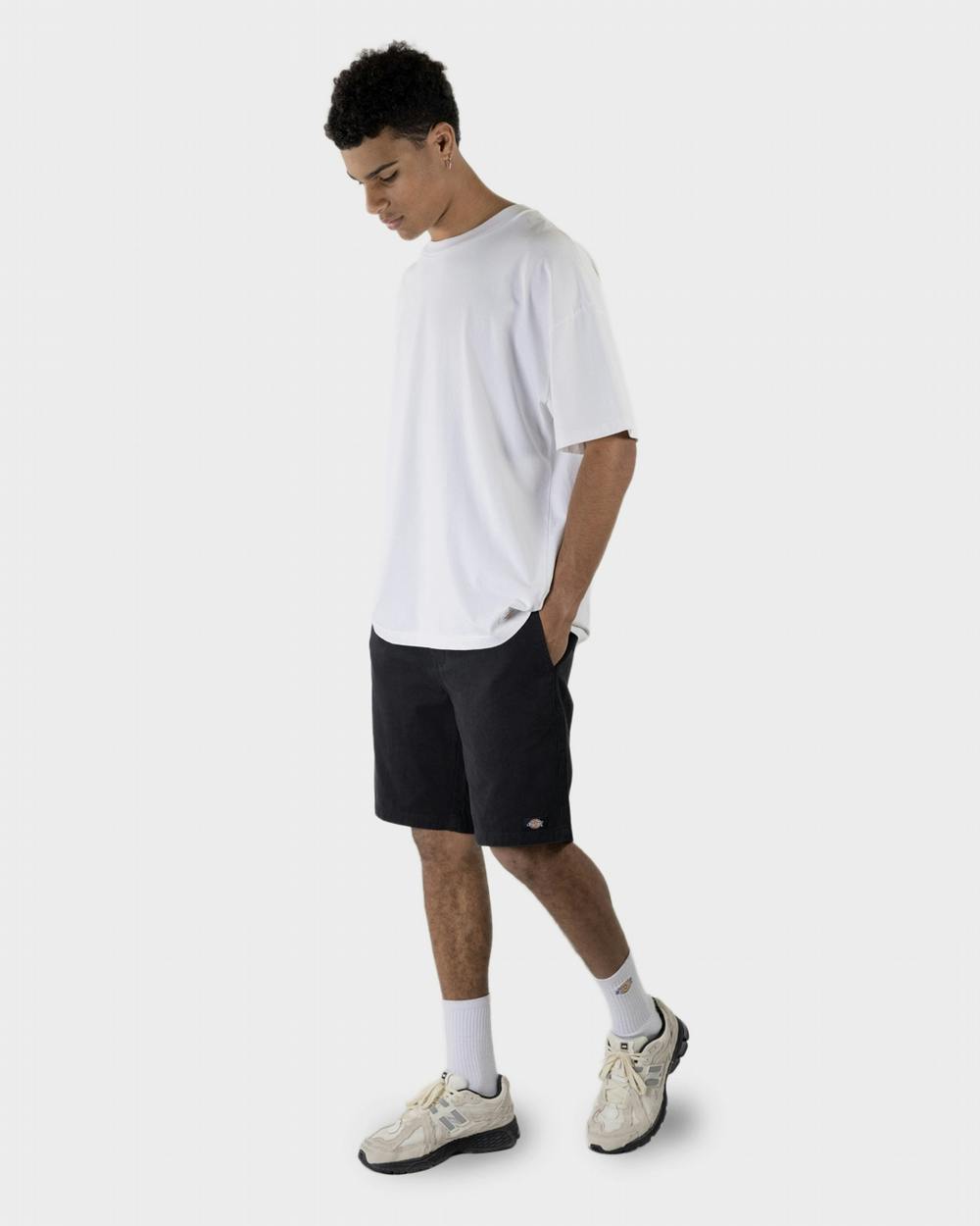 C182 GD 9" Regular Fit Short