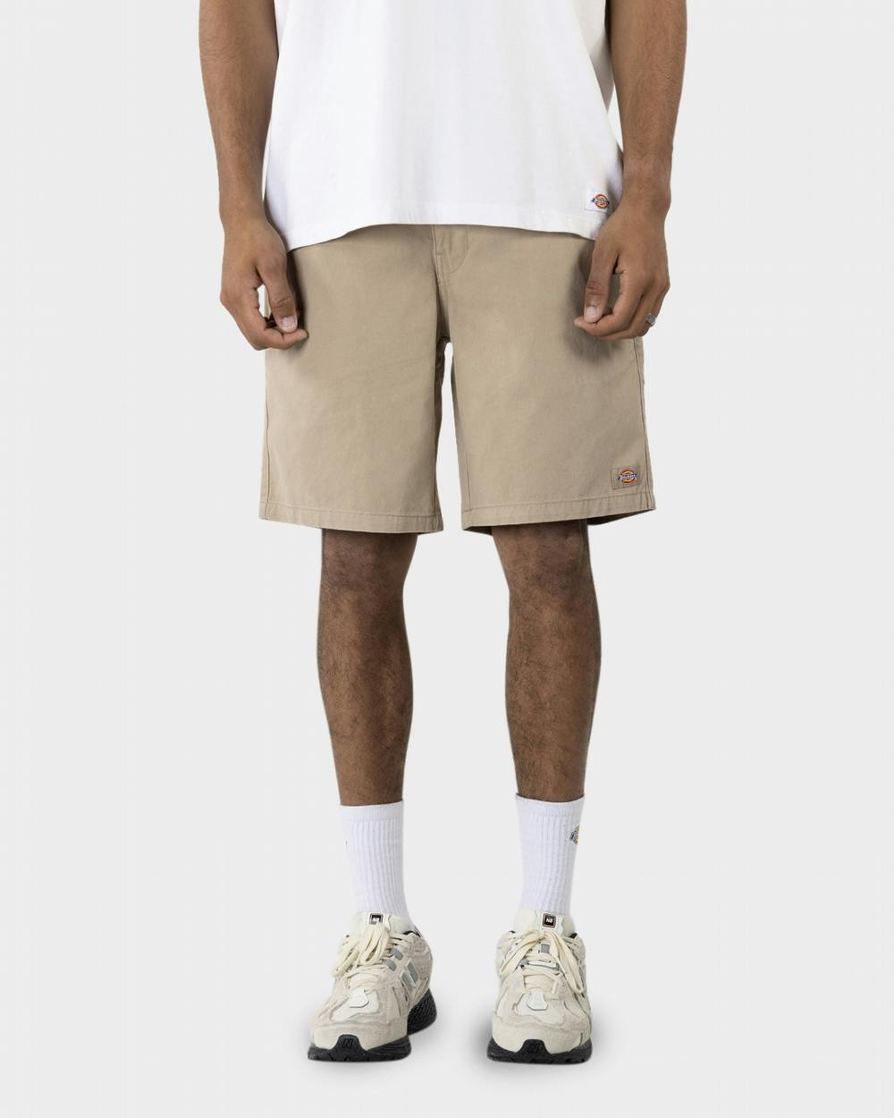 C182 GD 9" Regular Fit Short