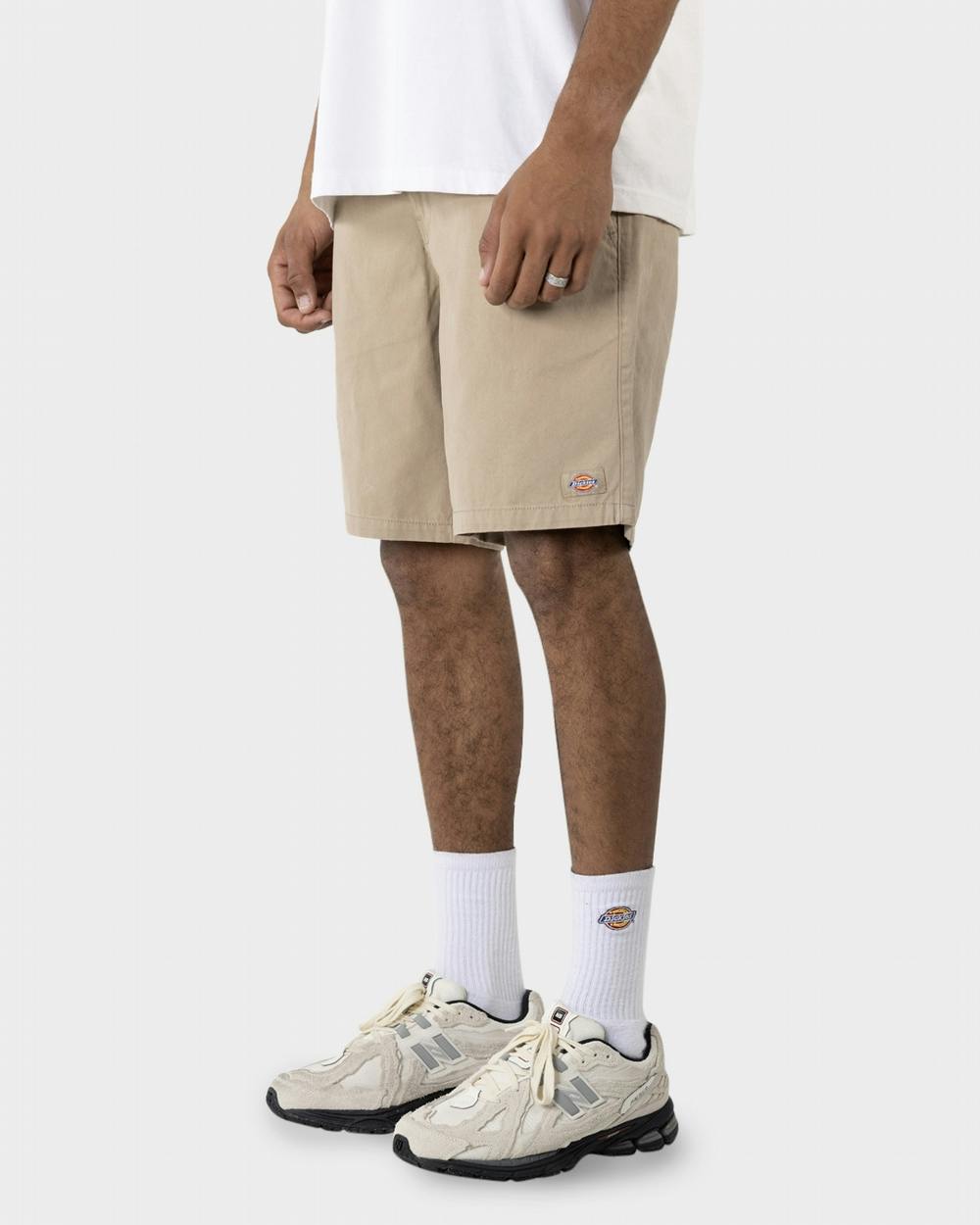 C182 GD 9" Regular Fit Short