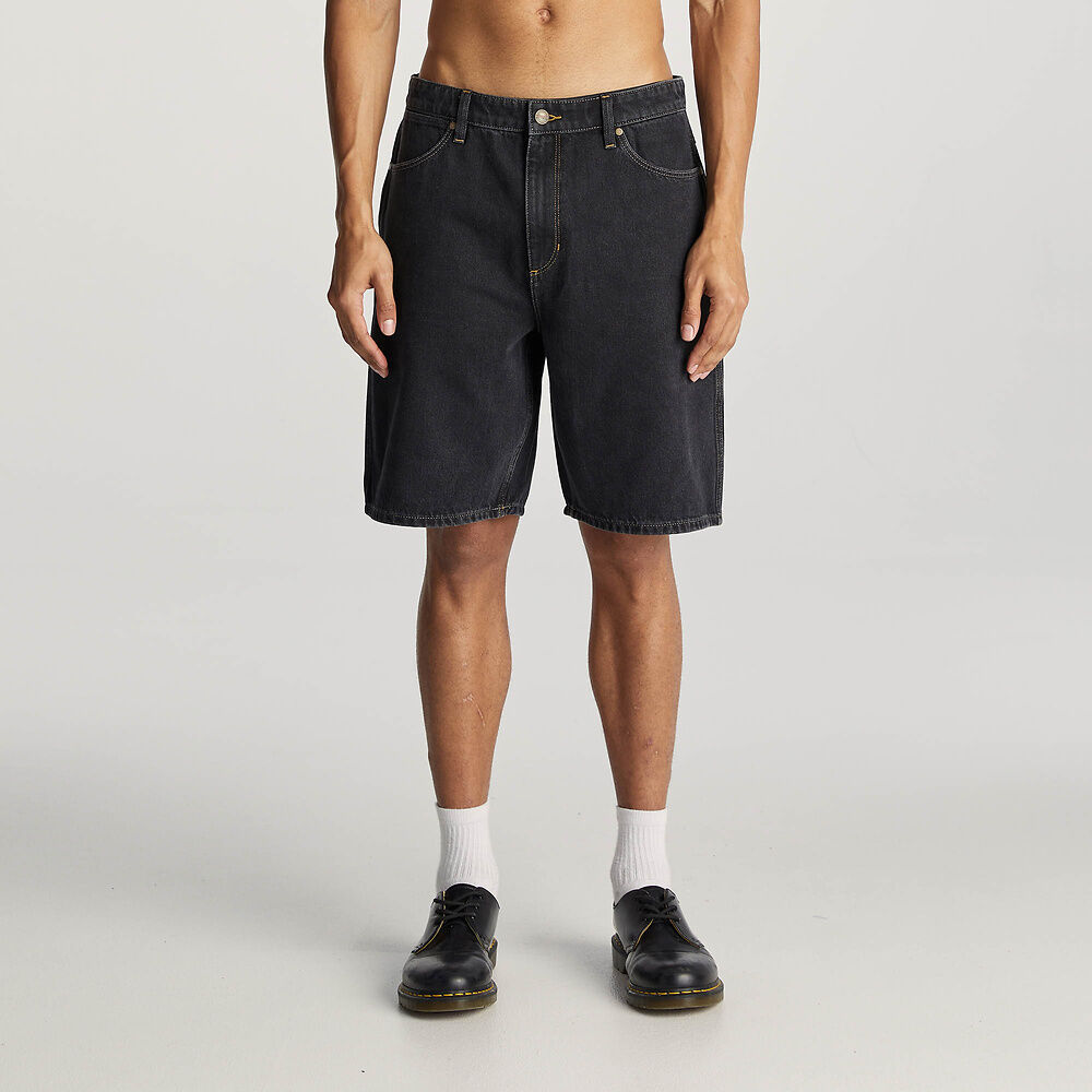 Steezy Relaxed Short